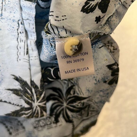 Vintage Hawaiian Go Barefoot short sleeve Button up Shirt USA Made -‎ Mens Large - Picture 5 of 6